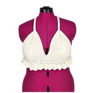 New Crochet Halter Top Bralette in Cream Cotton Scalloped Edge Handmade